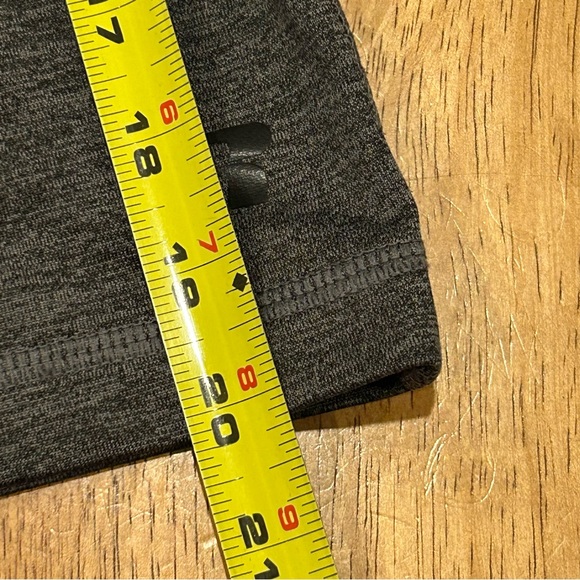 Russell Gray Athletic Shorts XL(40-42) - Picture 6 of 6